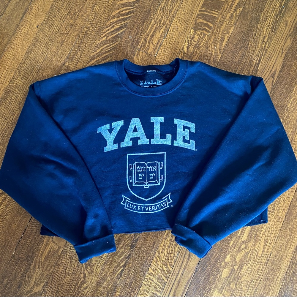 Cropped Yale Sweatshirt